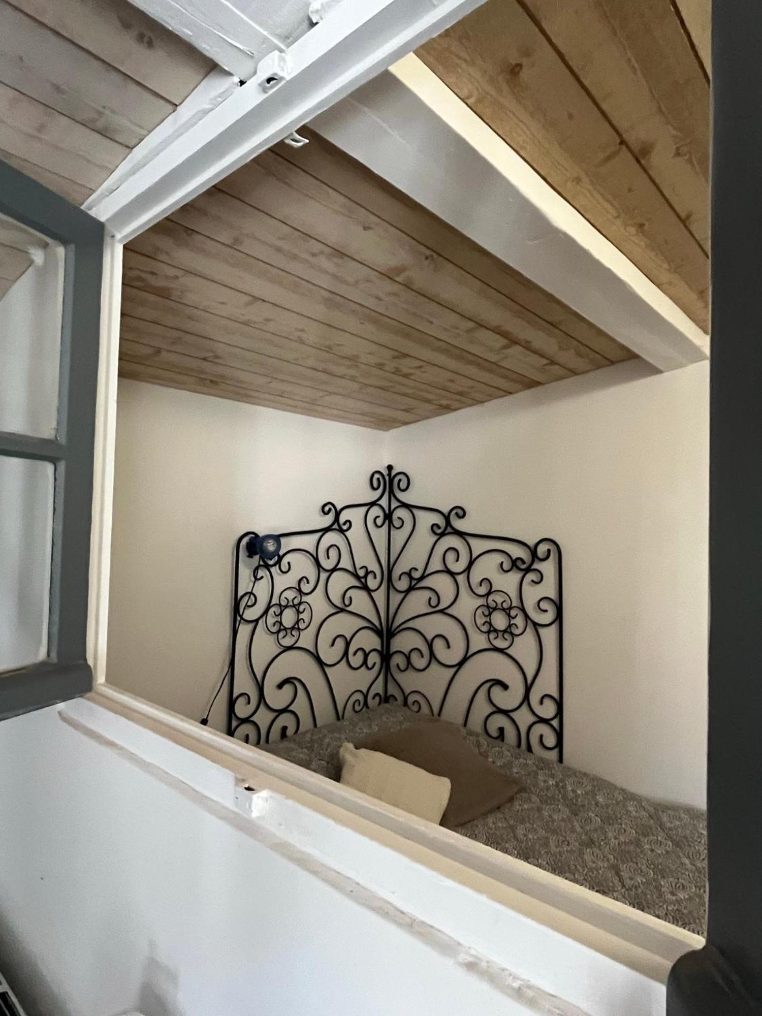 Appartement La Dependance 13d Rue Pasteur *
